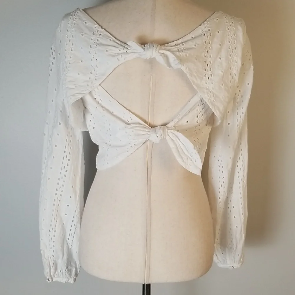 GB Back Tie Eyelet Crop Top Sz M - Picture 4 of 5